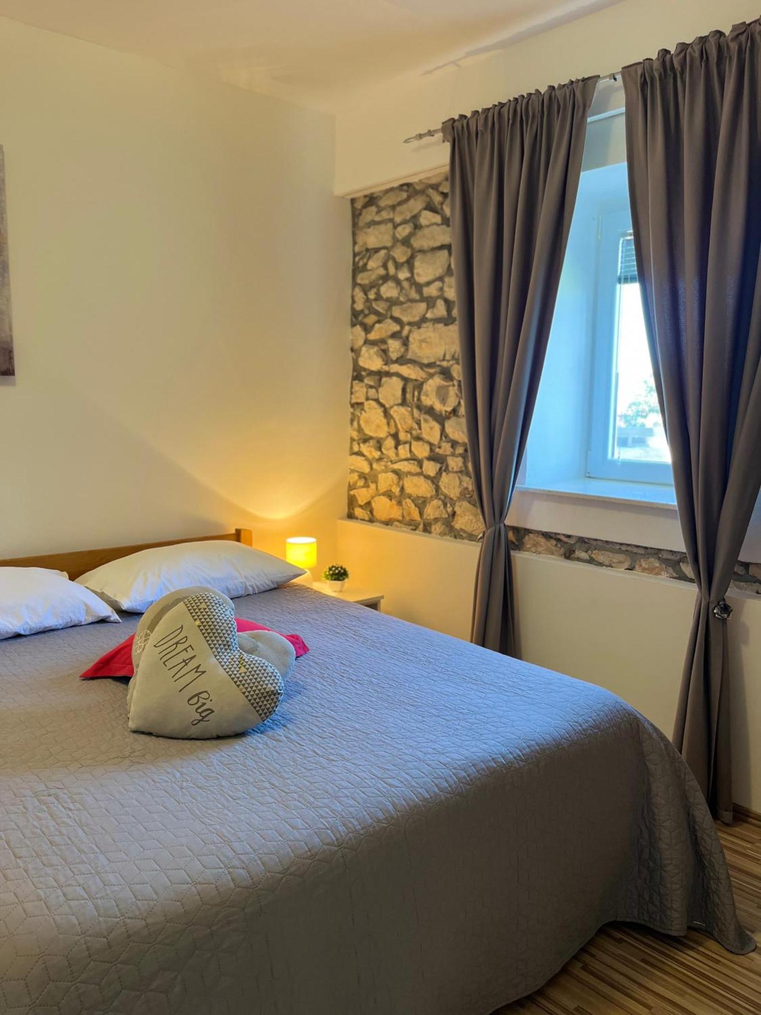 Apartman Marta Zara Esterno foto