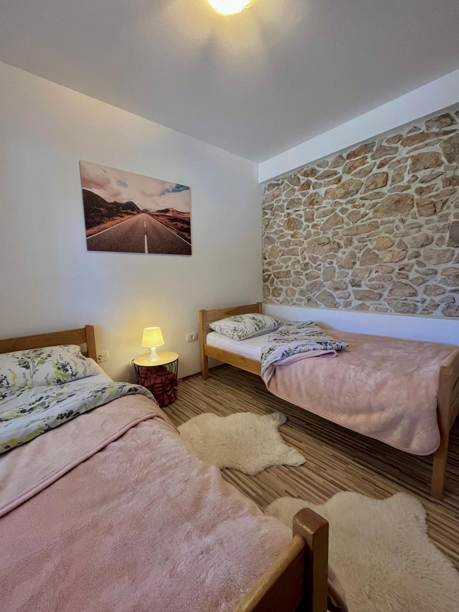 Apartman Marta Zara Esterno foto