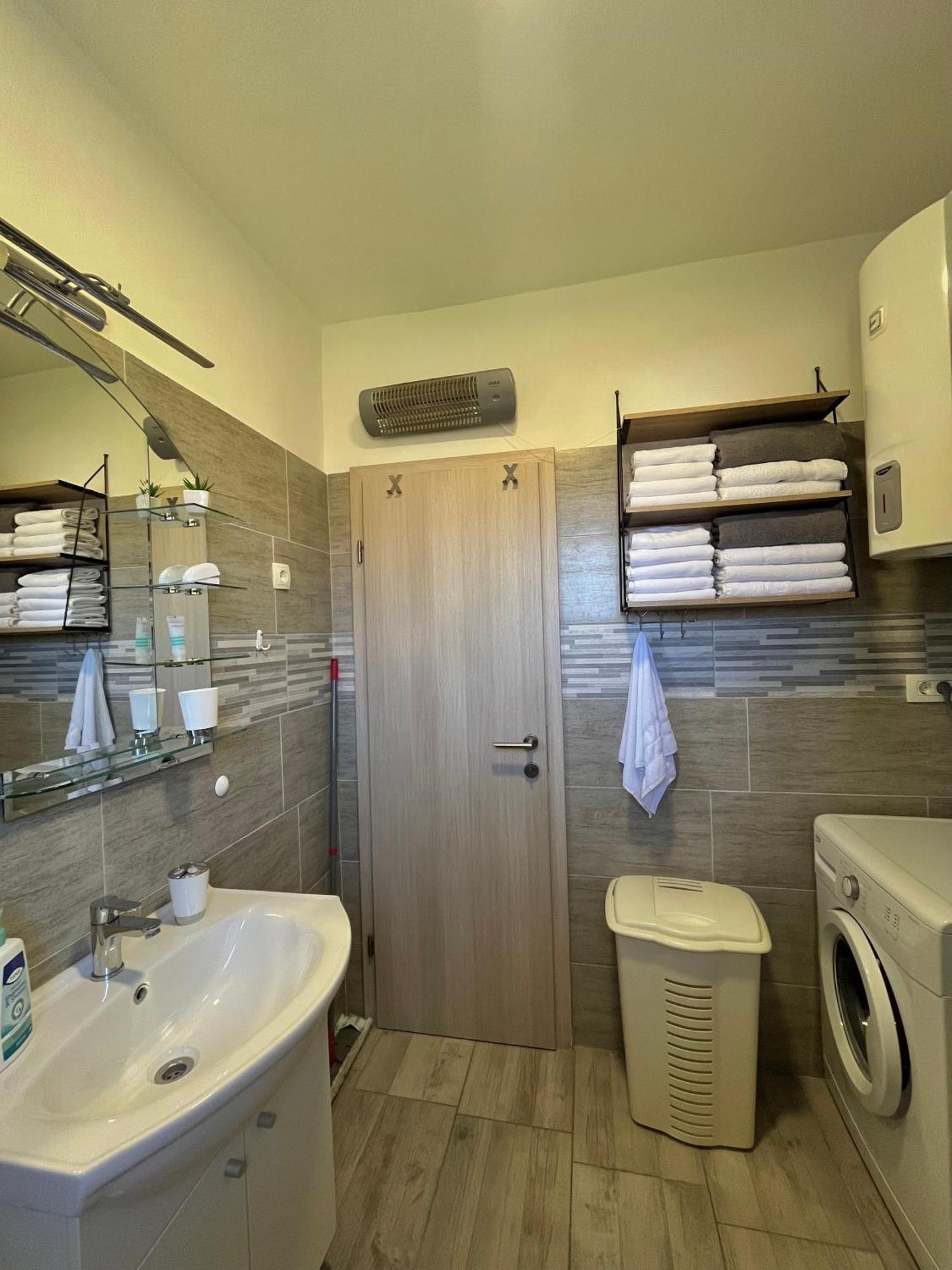 Apartman Marta Zara Esterno foto