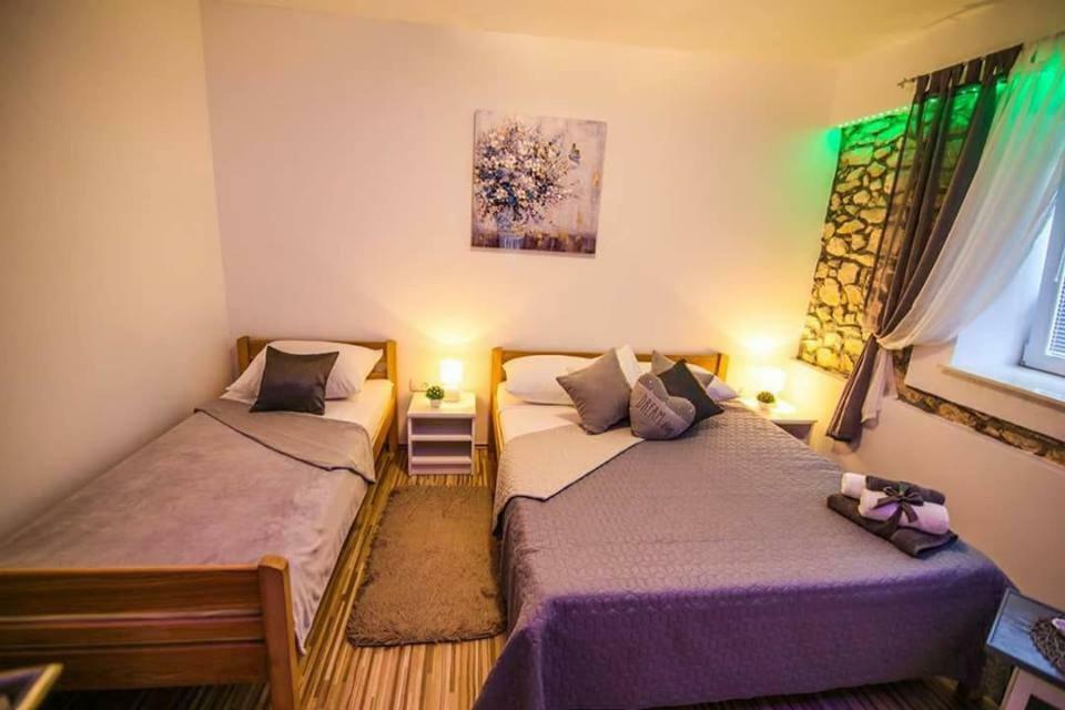 Apartman Marta Zara Esterno foto